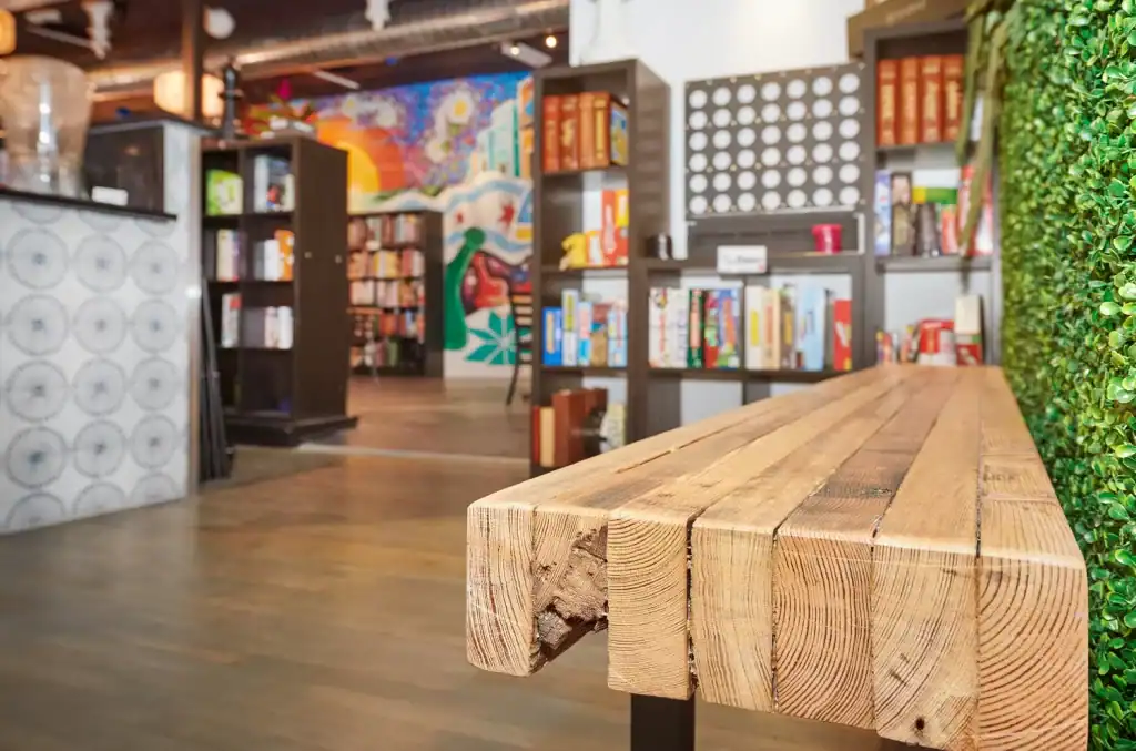 Stay & Play Game Cafe